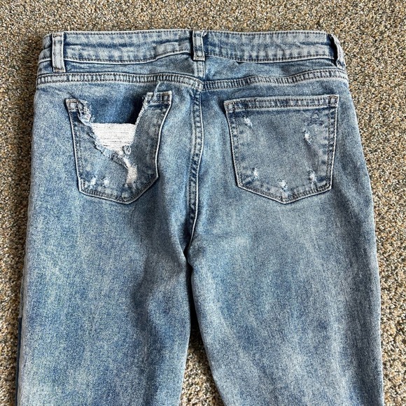 DL1961 Harper Boyfriend Girl's Jeans Size 16 Distressed Light Wash Stretch Denim - Picture 4 of 8